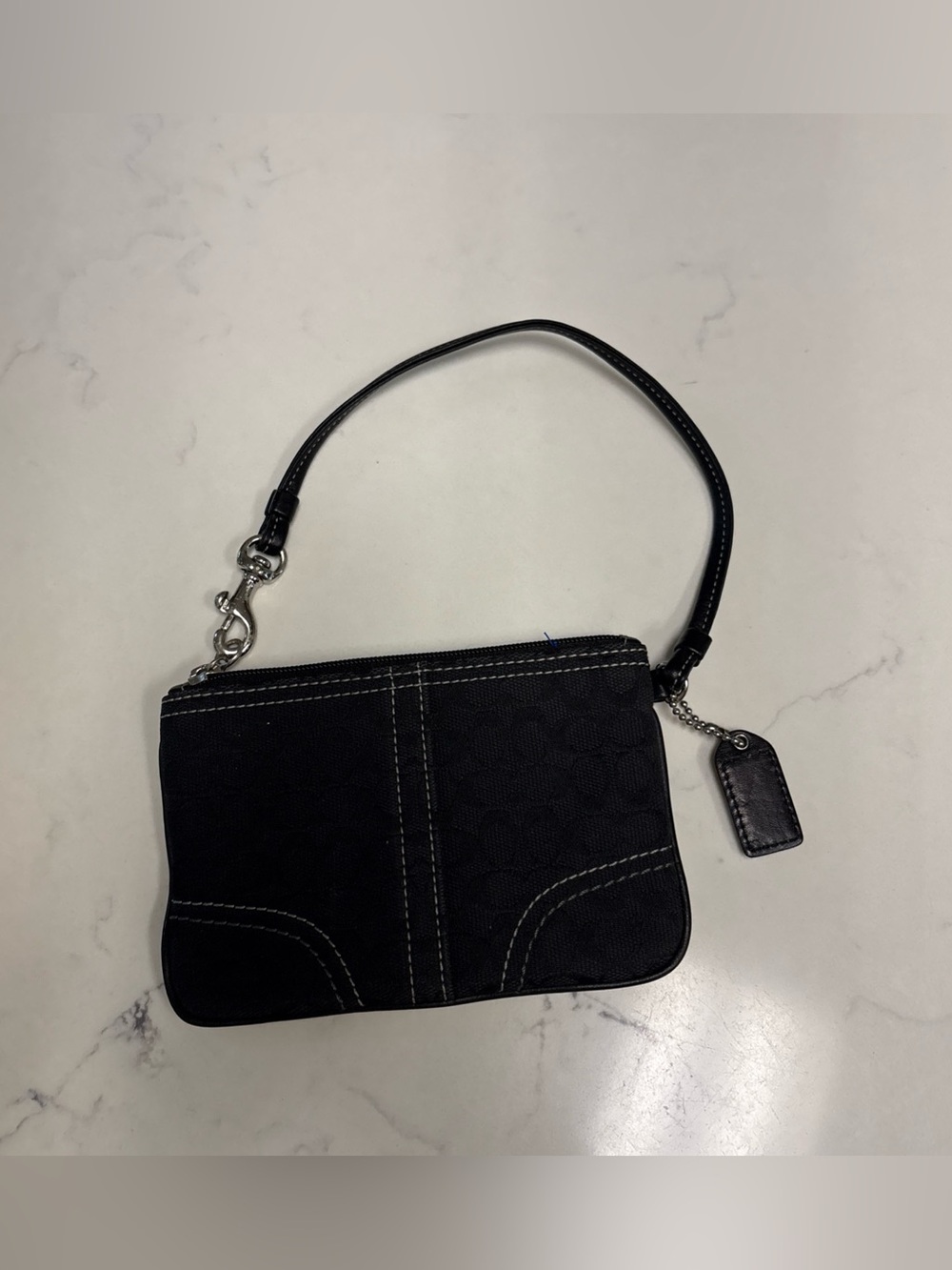 Coach Black Wristlet Clutch with Contrast Stitching - Picture 7 of 16